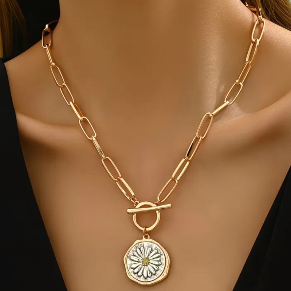 Gold Daisy Medallion Toggle Necklace